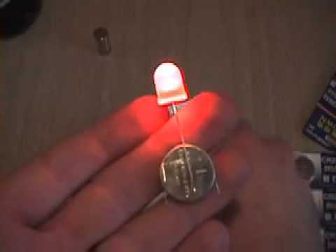 Как сделать фонарик от аккумулятора Как сделать фонарик от аккумулятора