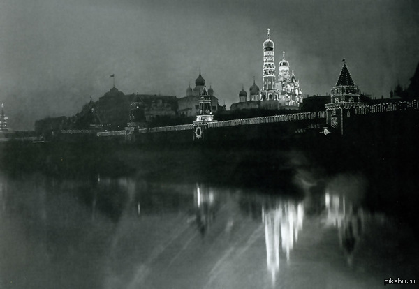 Кремль в 1896 году На коронацию Николая II.