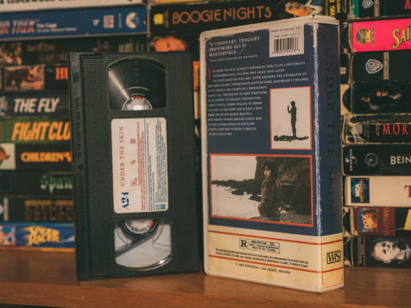     VHS  ...