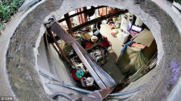 10 лет в подземном бетонном колодце Китай, жилье, колодец, длиннопост