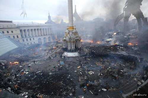 "Тем временем на Майдане"