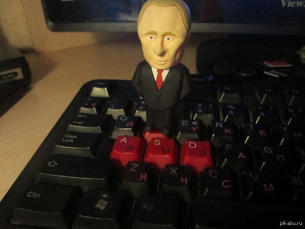 Кто как, а кому-то сам В.В. Путин кнопку бега в DayZ держит...