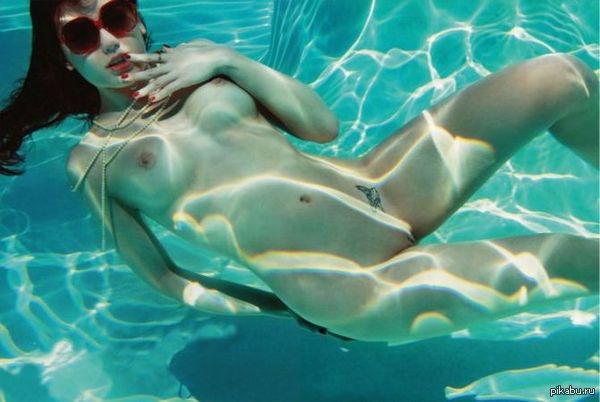 Don't tell me mermaids don't exist!!! - NSFW, Beautiful girl, Under the water, Nude