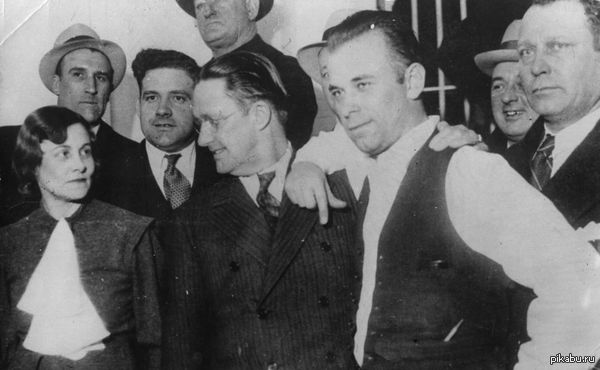 Показалось