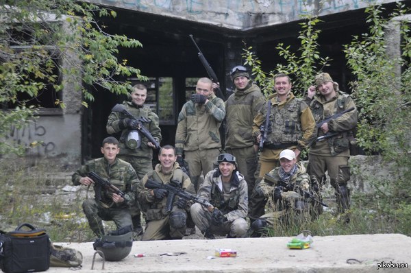 Все делятся своими увлечениями, хобби, но ни разу не видел здесь подобного. Знакомьтесь - хардбол! Сегодня было открытие сезона.