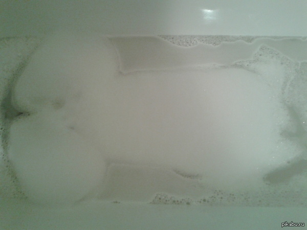 Как бэ намекает)