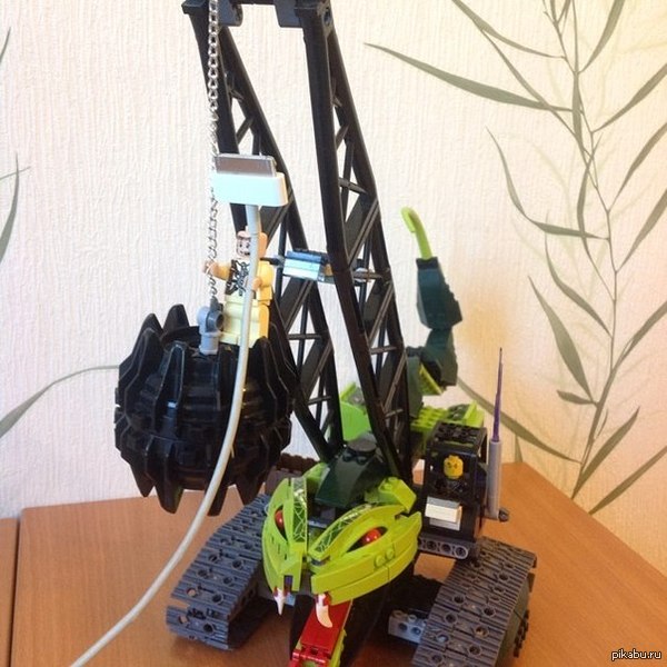 ���������� ���������� ������������ Lego