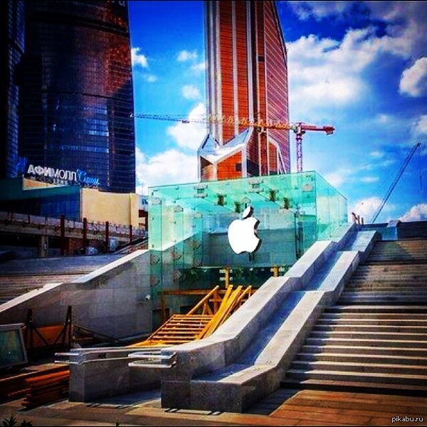 Apple store   ?  ,   apple store ?    :   http://instagram.com/p/qOXC4vBz88/