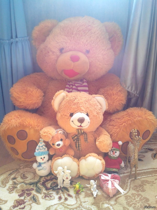 Дети-сироты 2 к предыдущему посту. Друзья, если кто может помочь в сборе средств или сладостями к праздничному столу, откликнитесь!