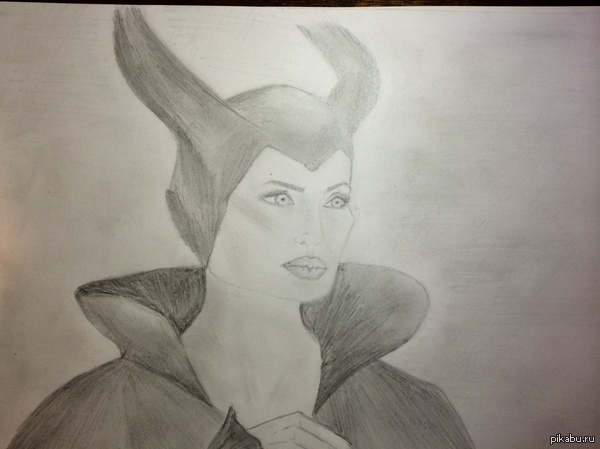 Малефисента