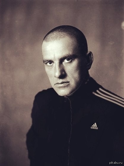 Сиги есть?