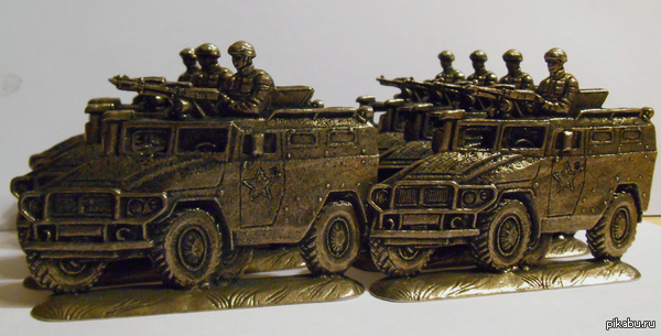 Новая фигурка Новороссия - Вежливый тигр