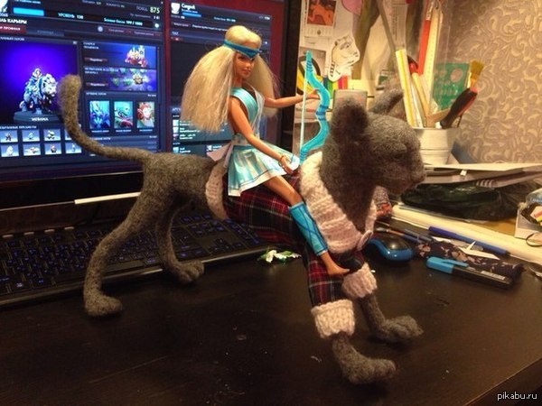 говорят, что здесь любят косплей)