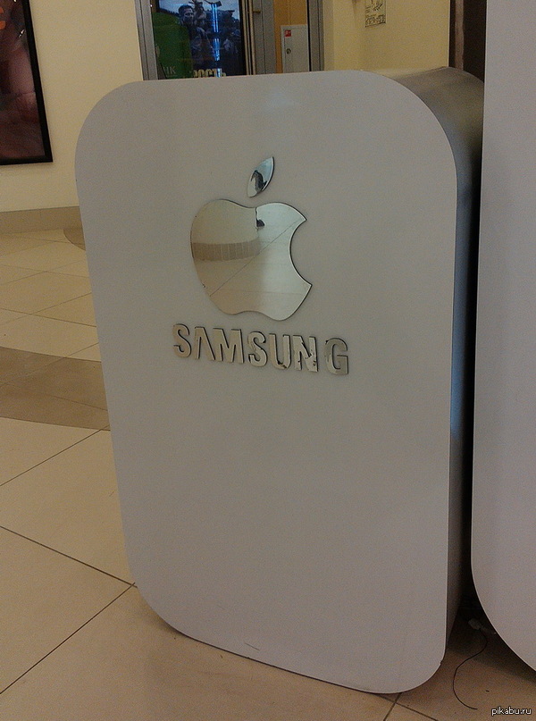 ?! ,  Apple vs Samsung ))
