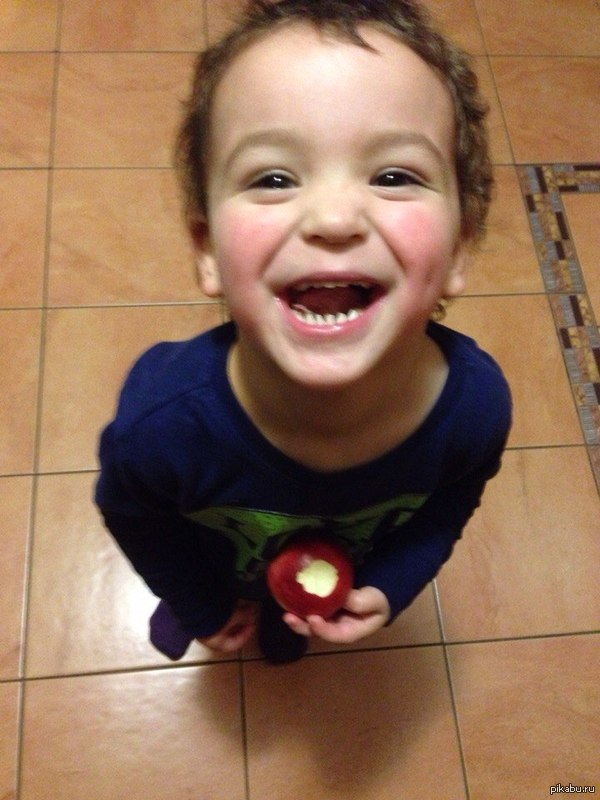 Стало много постов про одиночество, предательство.. Желаю чтобы вас встречали любящие люди вот с таким лицом!