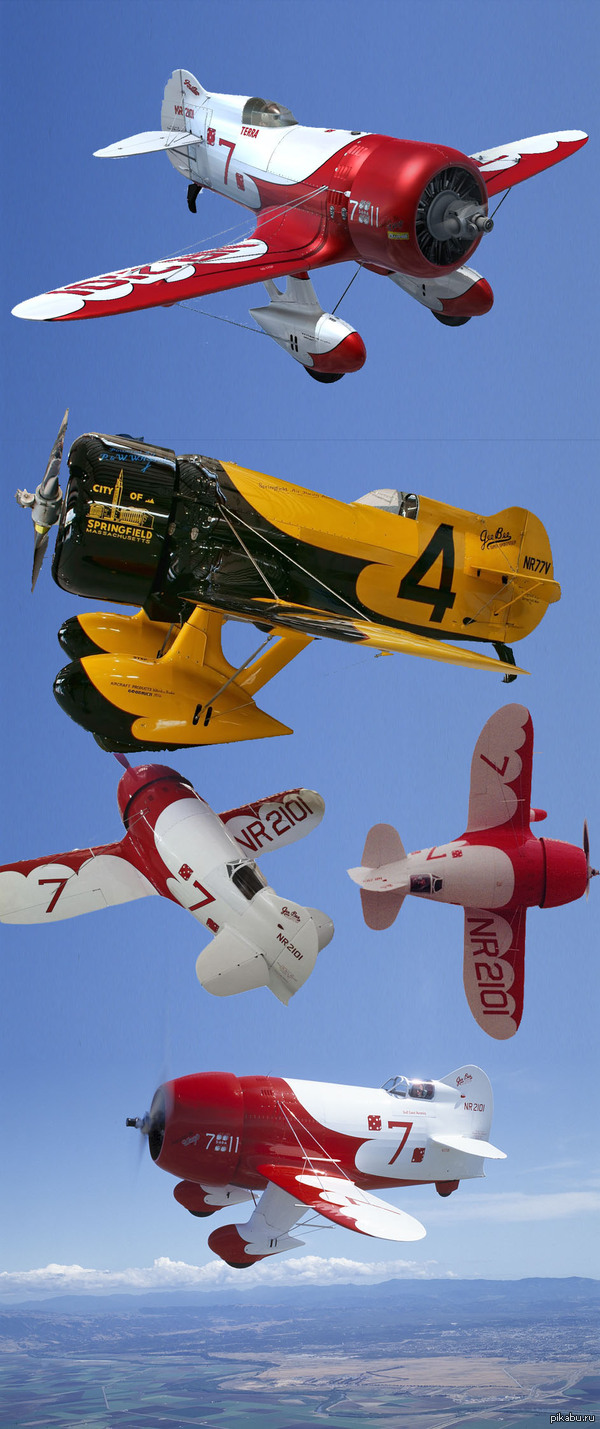 GEE BEE R-1 
