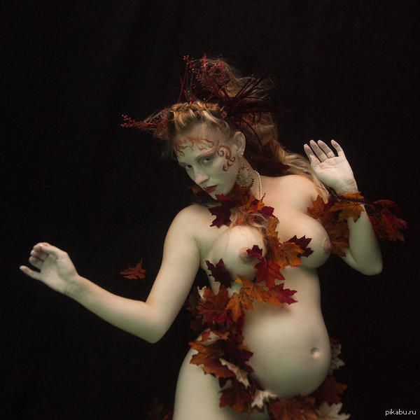Autumn - NSFW, Pregnant, Redheads, Autumn leaves, Water, , Professional shooting