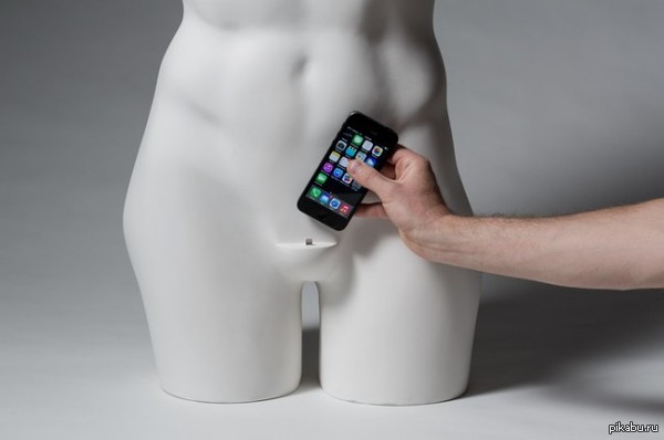  Paul   ! https://www.kickstarter.com/projects/justincrowe/paul-the-sexiest-smartphone-charger-on-the-planet