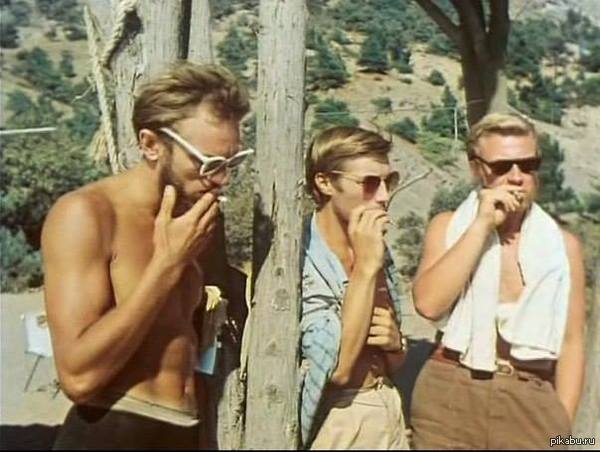   .  &quot;3+2&quot; 1963 . 
