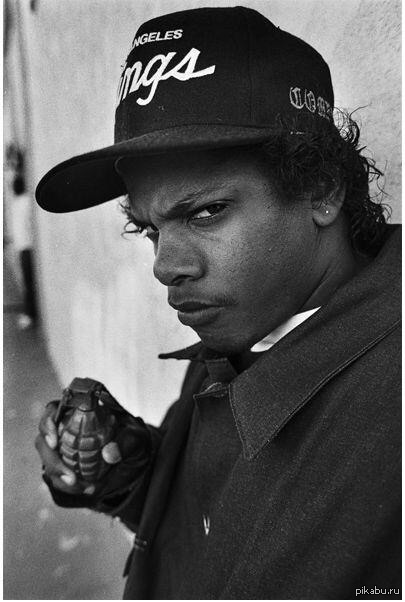 killin the murderer of his brother, wanted  kill Dr.Dre, was buried in a gold coffin 