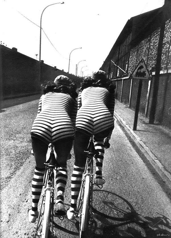     Vogue Paris, 1971  ?