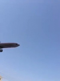   747   
