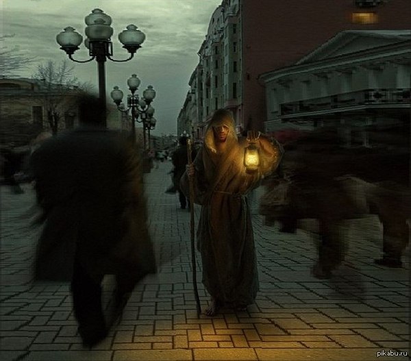 Этой ночью я буду охранять ваши сны.