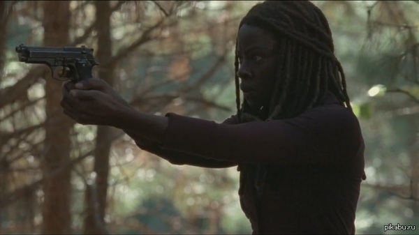 I'm not used to holding a gun... - the walking Dead, Michonne