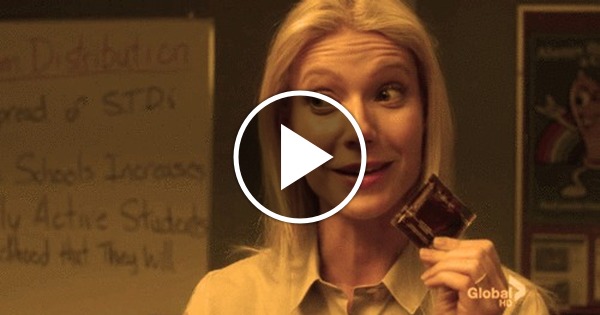 naughty Gwyneth))) - NSFW, Gwyneth Paltrow, GIF, What movie