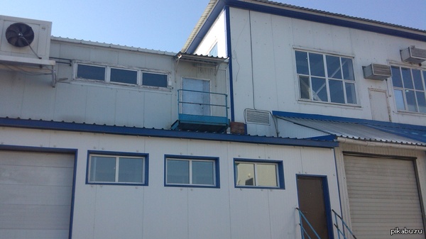 Площадка для смотрящего на молочном заводе