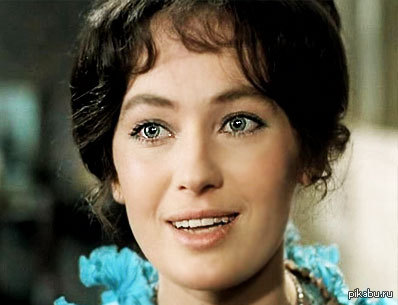 Требую отдельный пост для наших звезд, все знают кто такая Эмма Уотсон, но мало кто знает кто такая Лариса Гузеева и где она снималась.