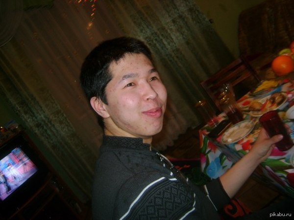 Когда на тебя вы*бывается качёк, а у тебя травмат