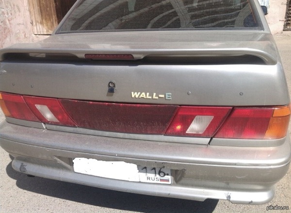 Wall-E:    