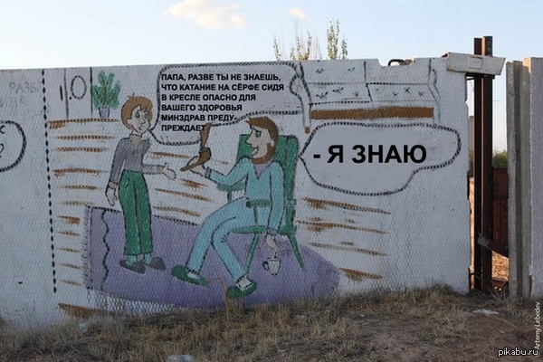 ˸  
