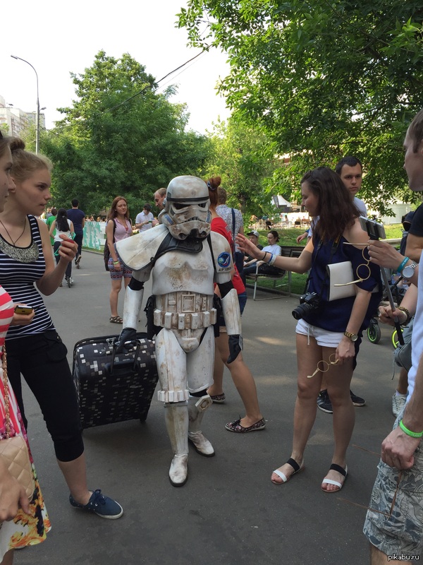 Вейдер, я устал служить тебе. Я ухожу.