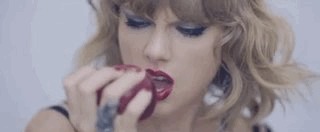 Taylor Swift VS Apple 