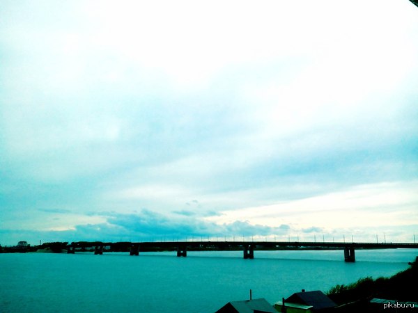 Небо и река