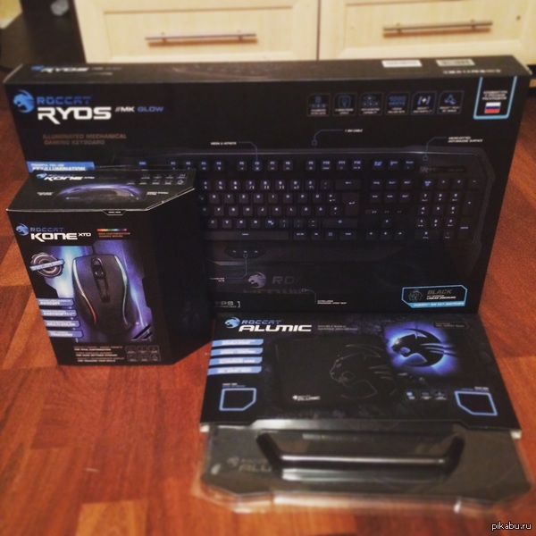   .      ,   ,       .  .     Roccat?   iPhone 5s camera+