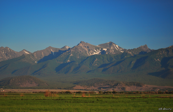 Баргузинский хребет