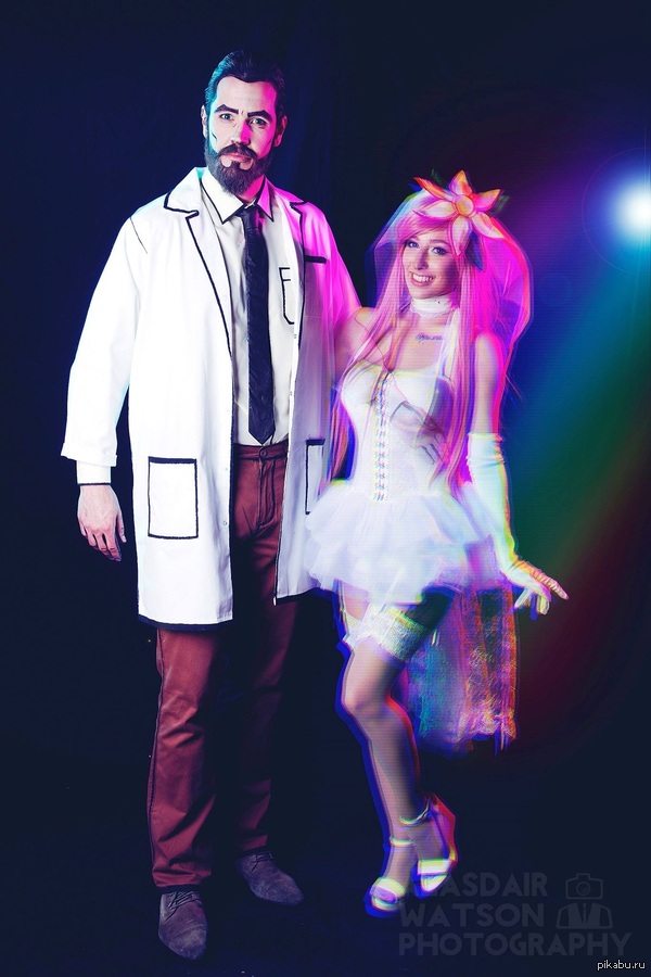 Кригер и его виртуальная невеста . Косплей .