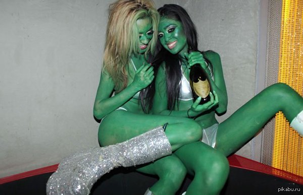 ����������  ���-��