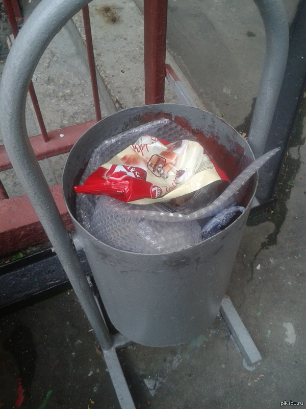 Моя мама всегда говорила, что Москва делает людей жестокими и бесчувственными