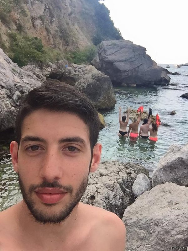 Надо было дать команду \"Кругом\"!!! | Пикабу