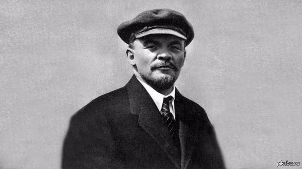 С днем десантника Владимир Ильич