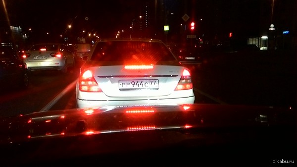 Что это за странный номер? | Пикабу