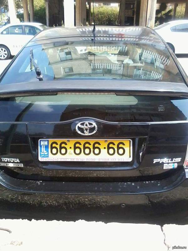 Интересно, как выглядит хозяин ..?