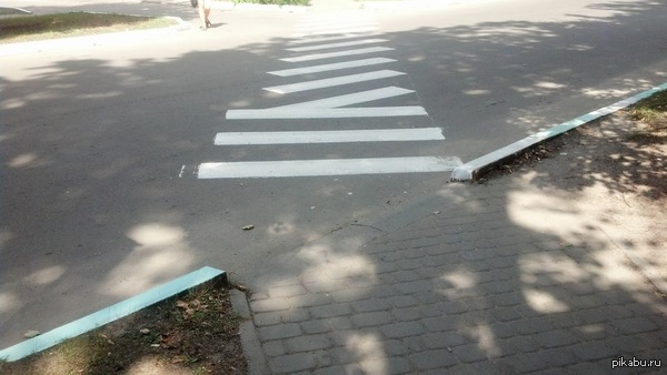 "Передумал" Василий Дрыга, 2015, асфальт, краска.