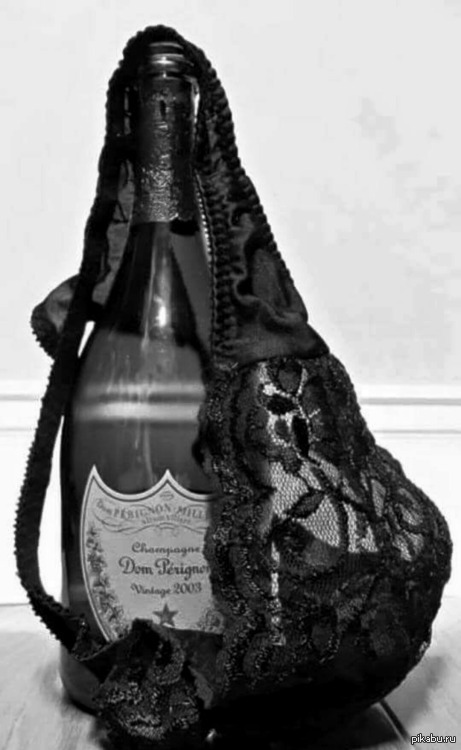 an unexpected look at Dom Perignon 2003... - Photo, Alcohol, Nuance