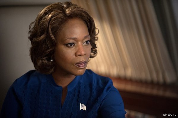 Элфри Вудард получила главную роль в сериале "Люк Кейдж".
