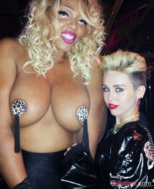 Mileys Tits